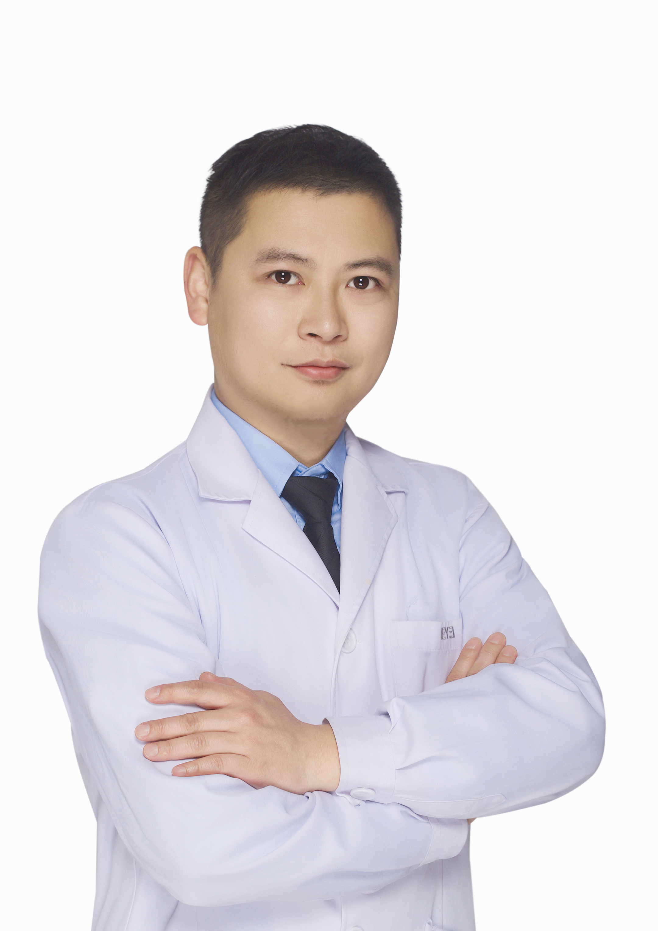 陈  宇